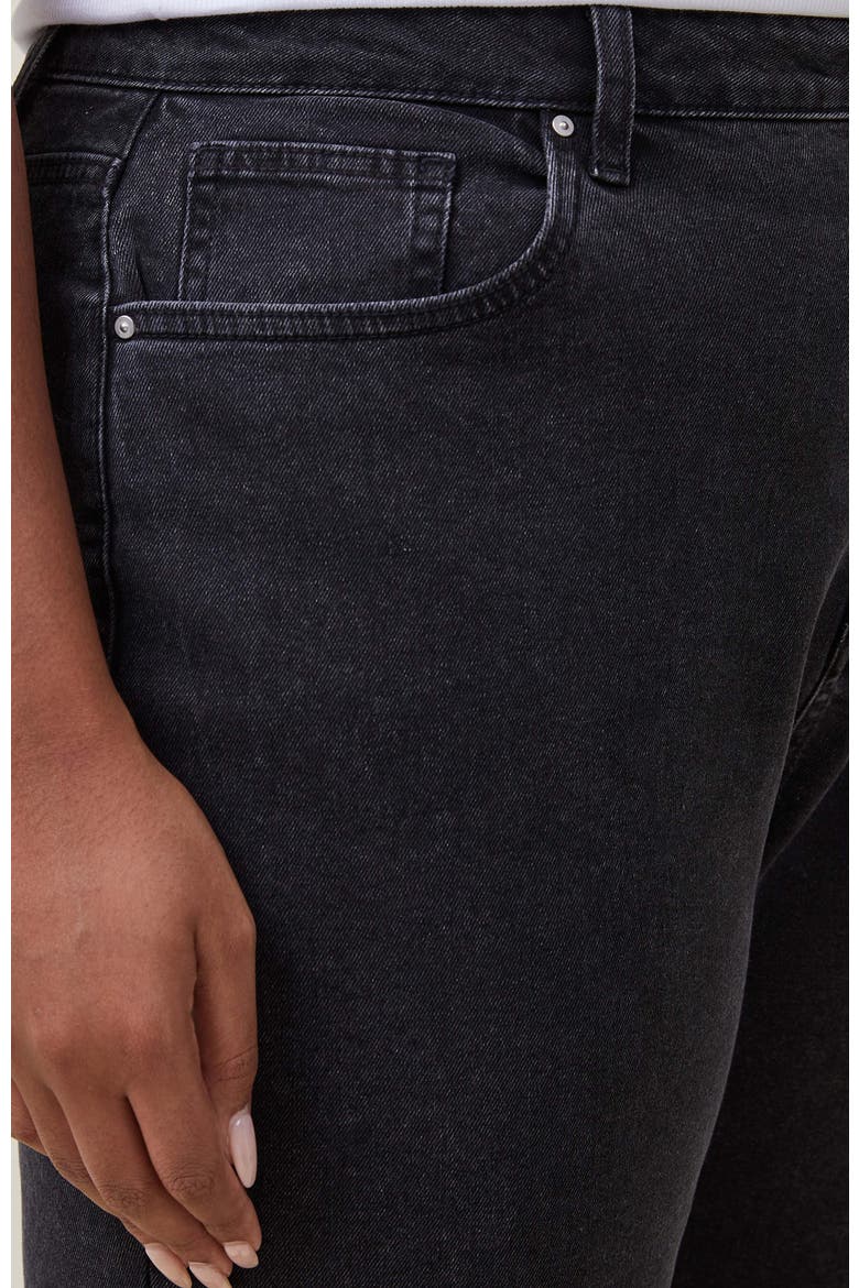 Women's Curvy Stretch Straight Jean, Alternate, color, Graphite Black