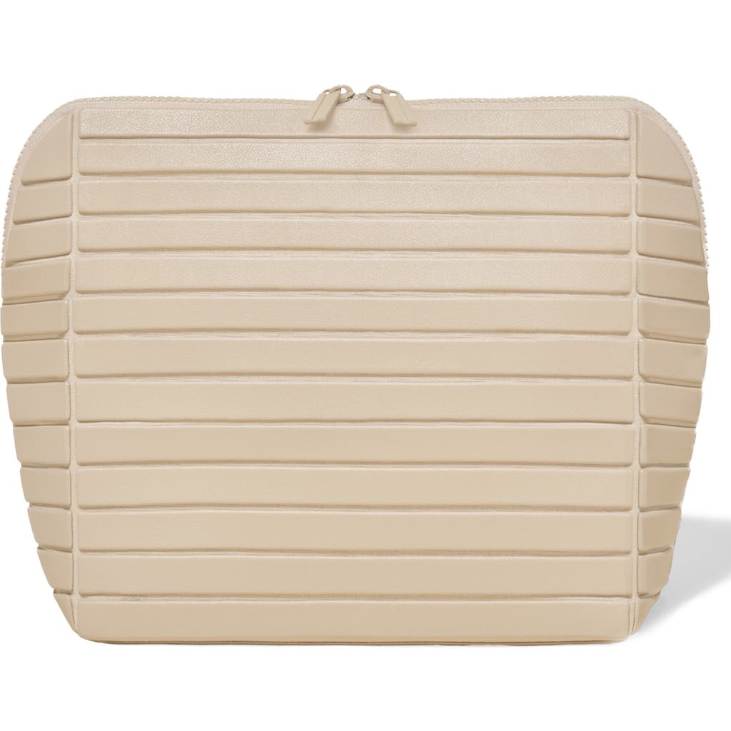 Parallelle The Large Check-in Traveler Toiletry Kit In Sand