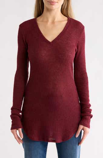 V-Neck Long Sleeve Knit T-Shirt