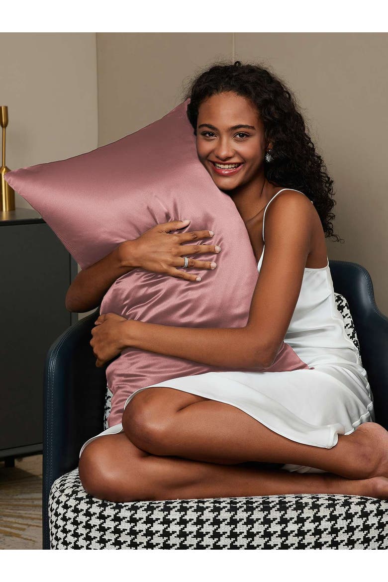 22Momme Mulberry Silk Hidden Zipper Pillowcase, Alternate, color, PaleMauve