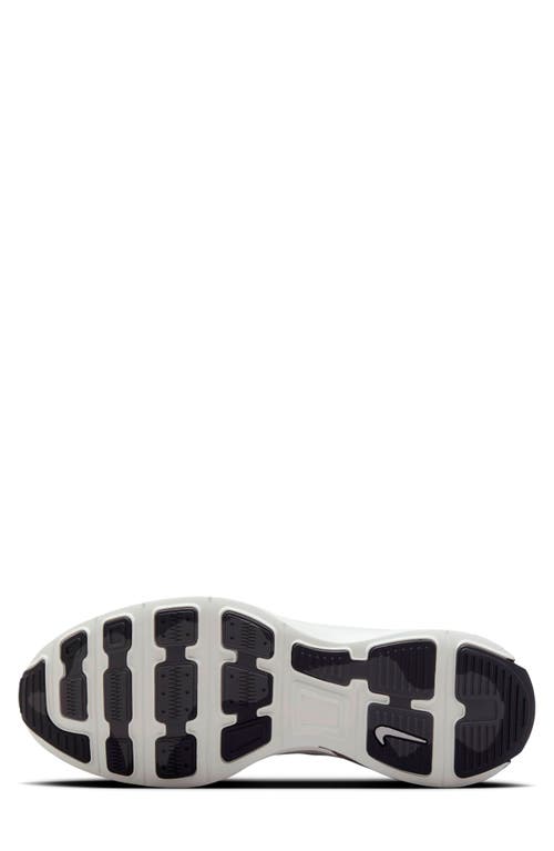 Nike Lunar Roam Sneaker In College Grey/black/brown