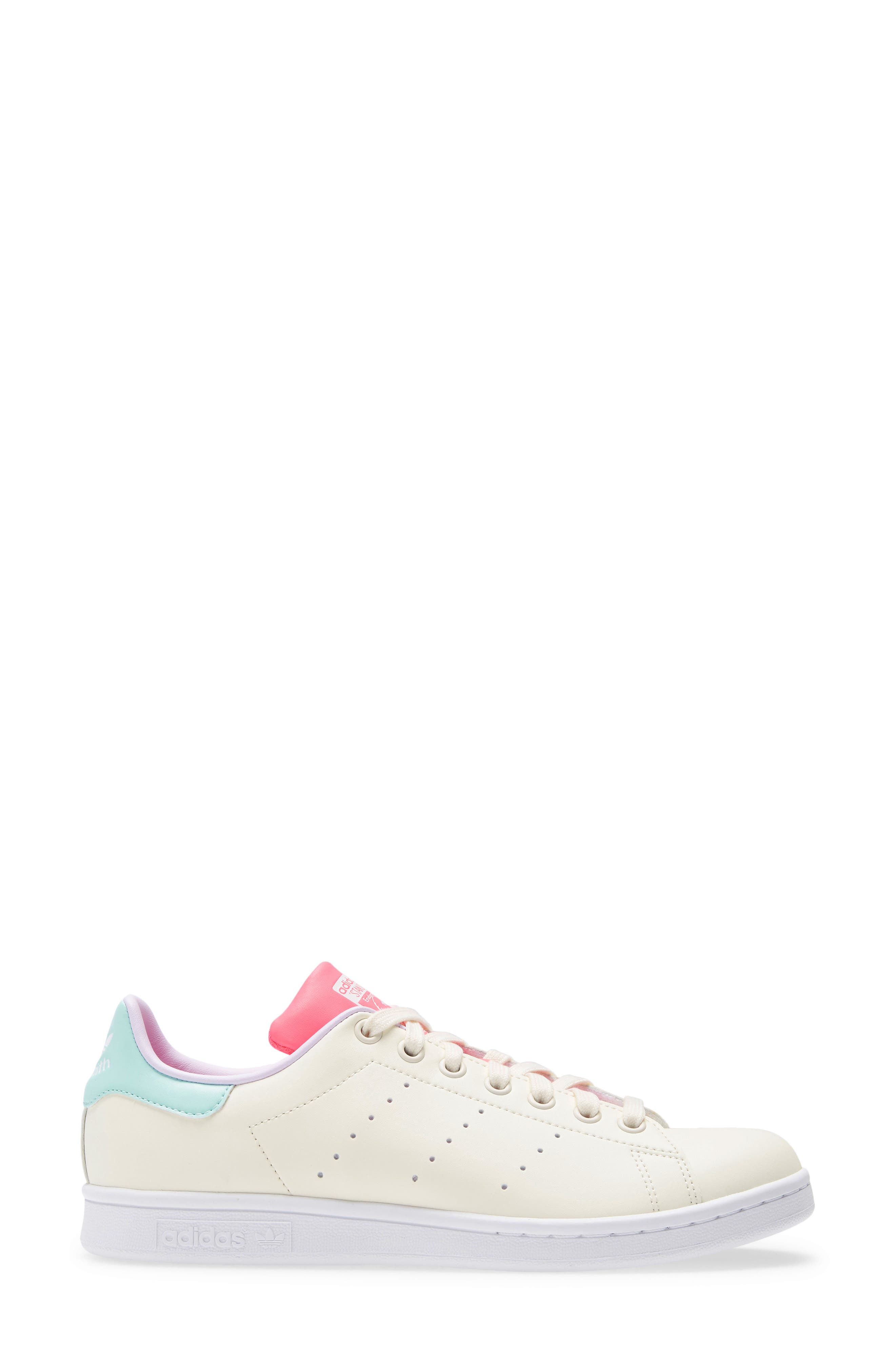 Primegreen Stan Smith Sneaker, Alternate, color, CREAM WHITE/ CREAM WHITE/ MINT