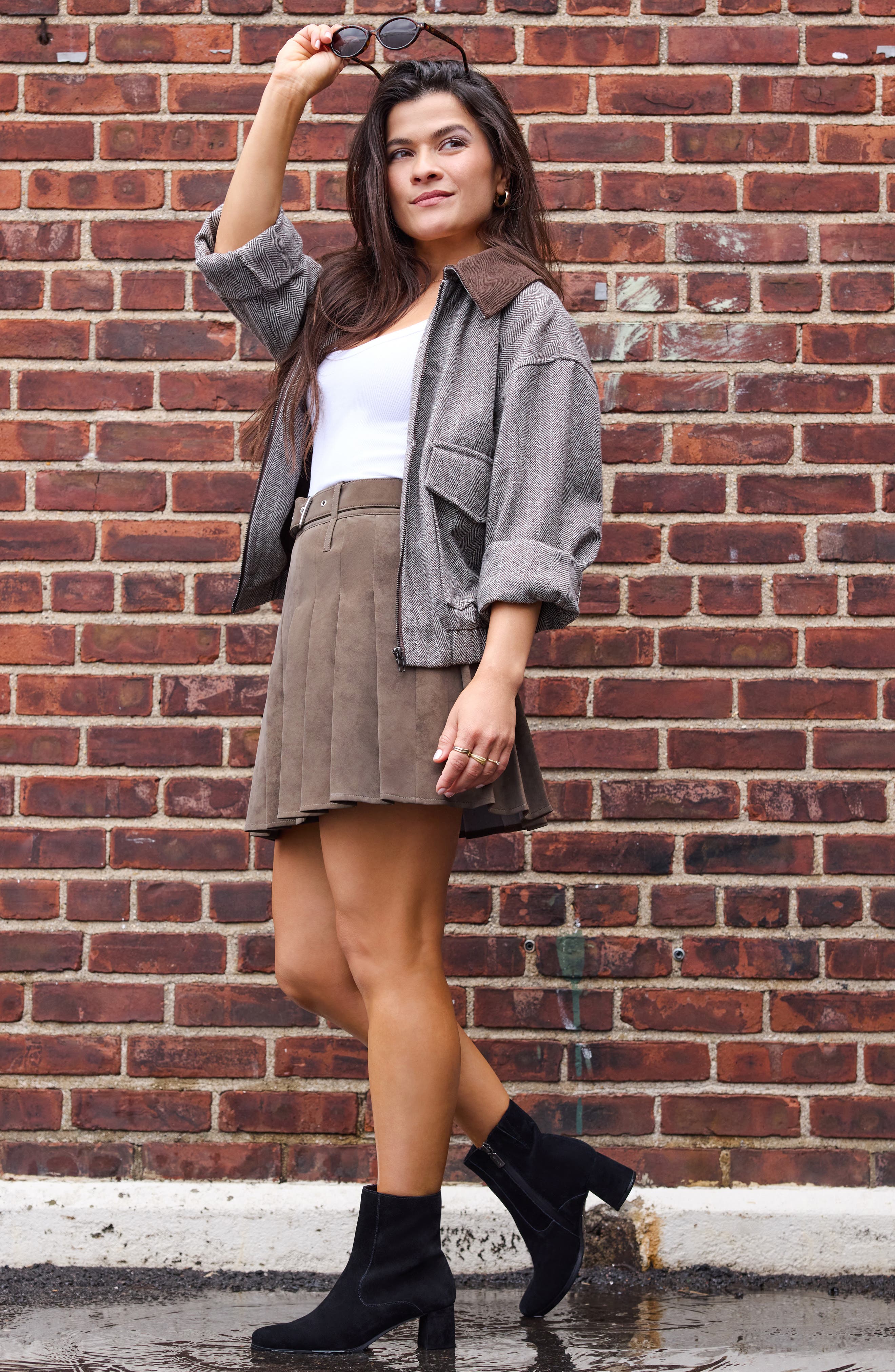 Blondo Hylia Waterproof Bootie, Alternate, color, Black Suede