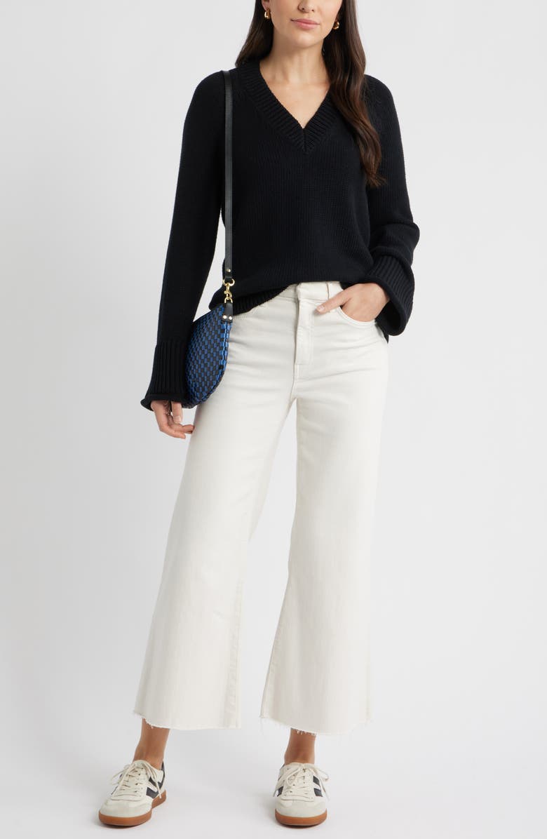 Caslon<sup>®</sup> Oversize V-Neck Cotton Sweater, Alternate, color, Black