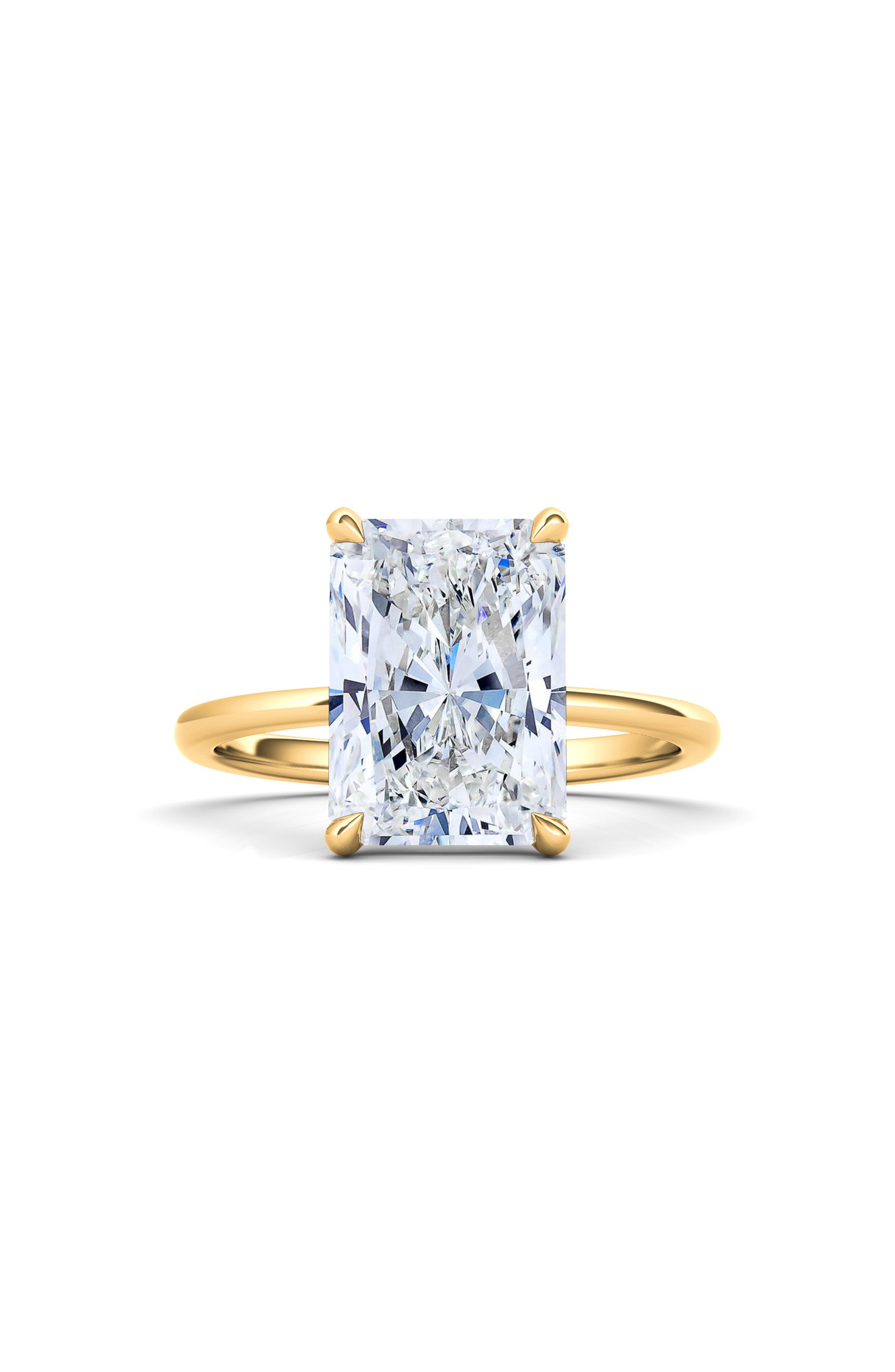 selected 18K YELLOW GOLD