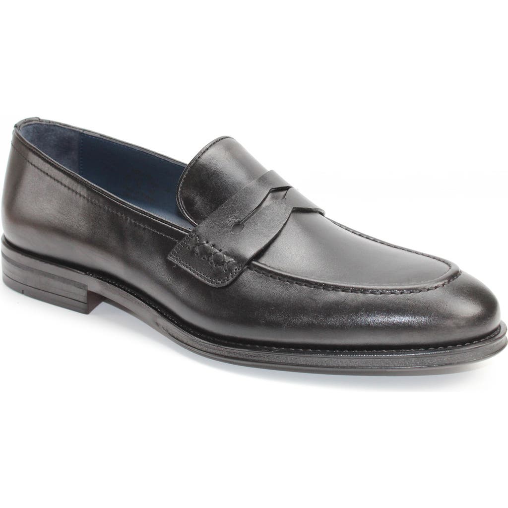 Vellapais Delanco Penny Loafer In Black