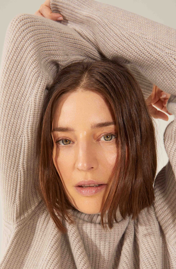 Ellie Chunky Cashmere Turtleneck Sweater