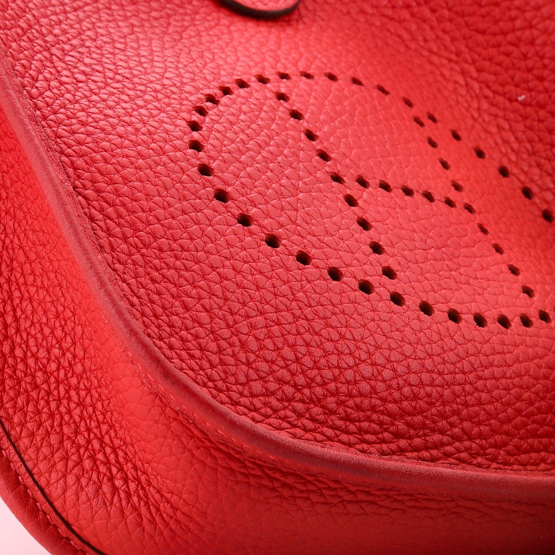 Pre-Owned Hermes Evelyne Bag Gen III Clemence TPM, Alternate, color, Rouge Casaque