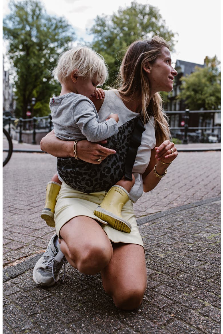 Print Toddler Carrier, Alternate, color, GREY/ BLACK LEOPARD PATTERN
