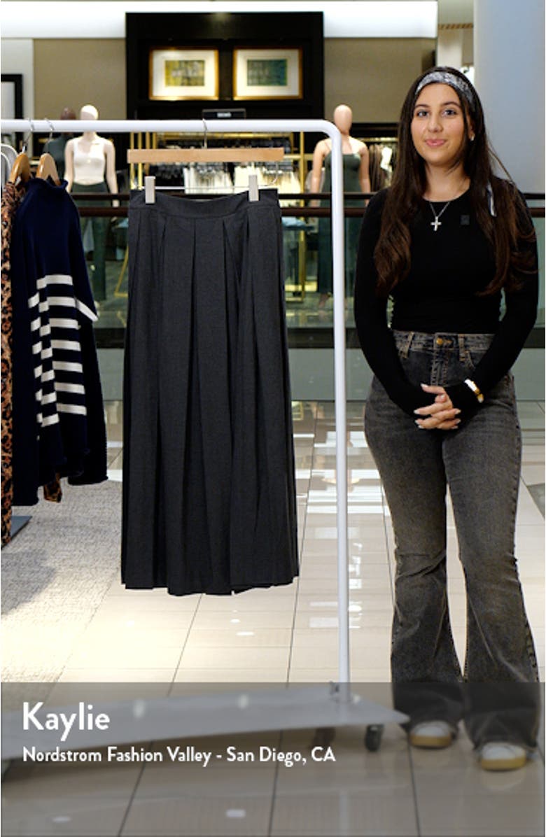 Pleated Midi Skirt, sales video thumbnail