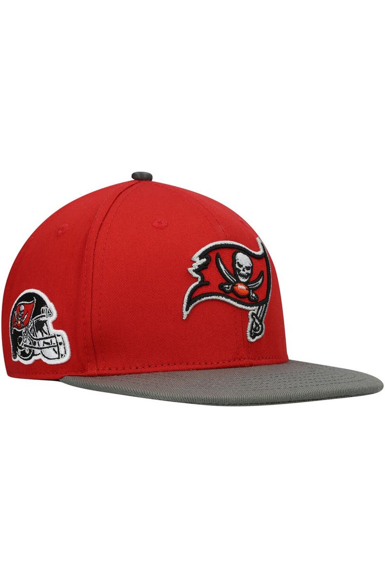Men's Pro Standard Red/Pewter Tampa Bay Buccaneers 2Tone Snapback Hat, Main, color, Red