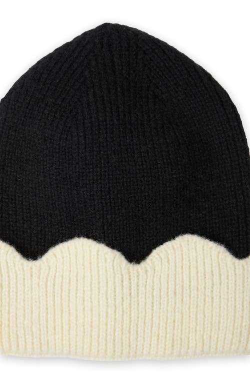 Saachi Scallop Trim Beanie In Black