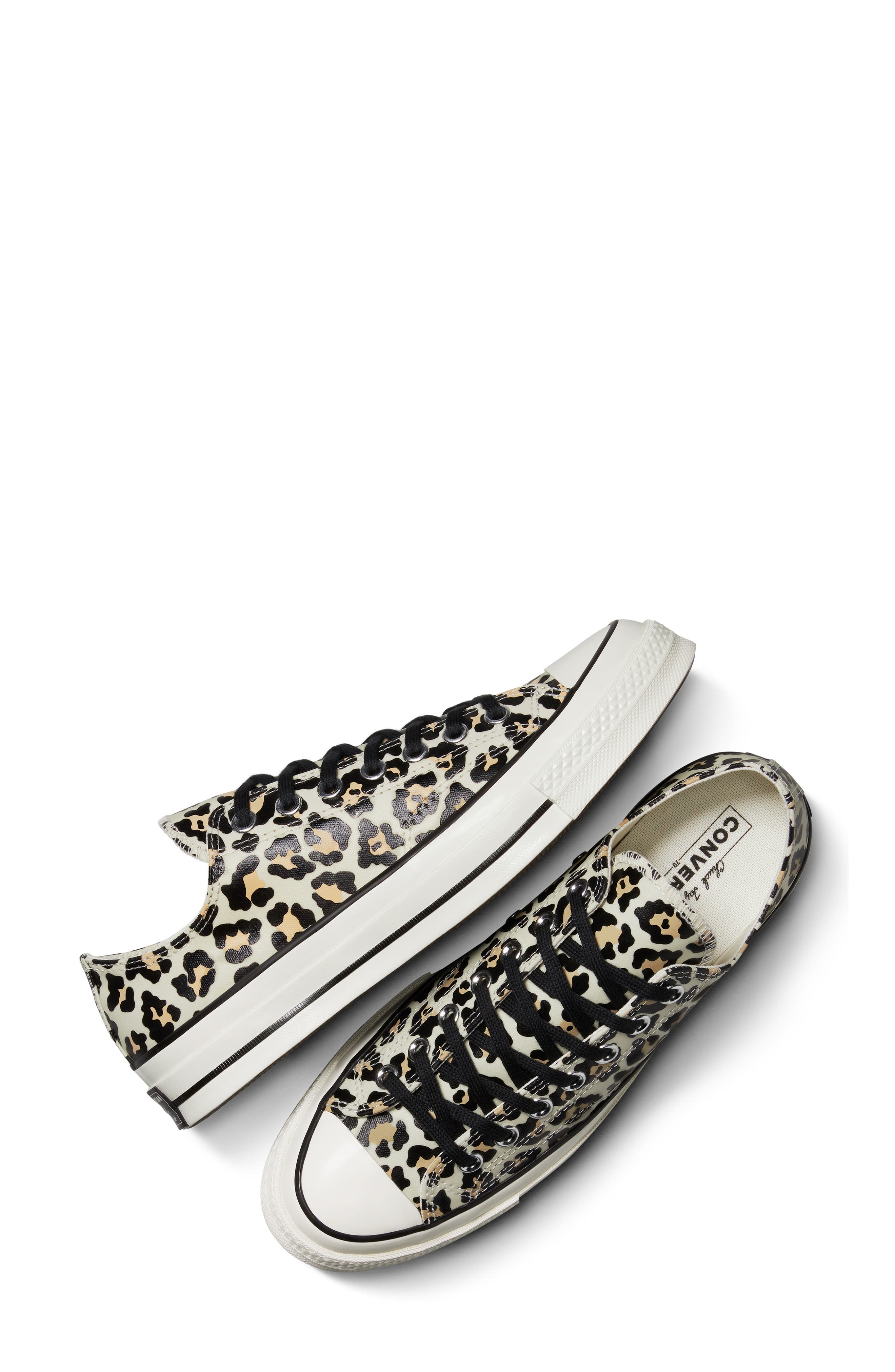 Converse Gender Inclusive Chuck 70 Glow in the Dark Oxford Sneaker, Alternate, color, Driftwood/ Light Fawn/ Black