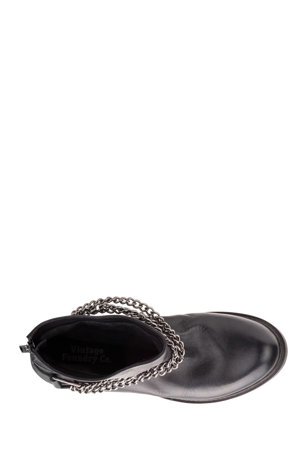 VINTAGE FOUNDRY Zoey Leather Chain Boot, Alternate, color, 
