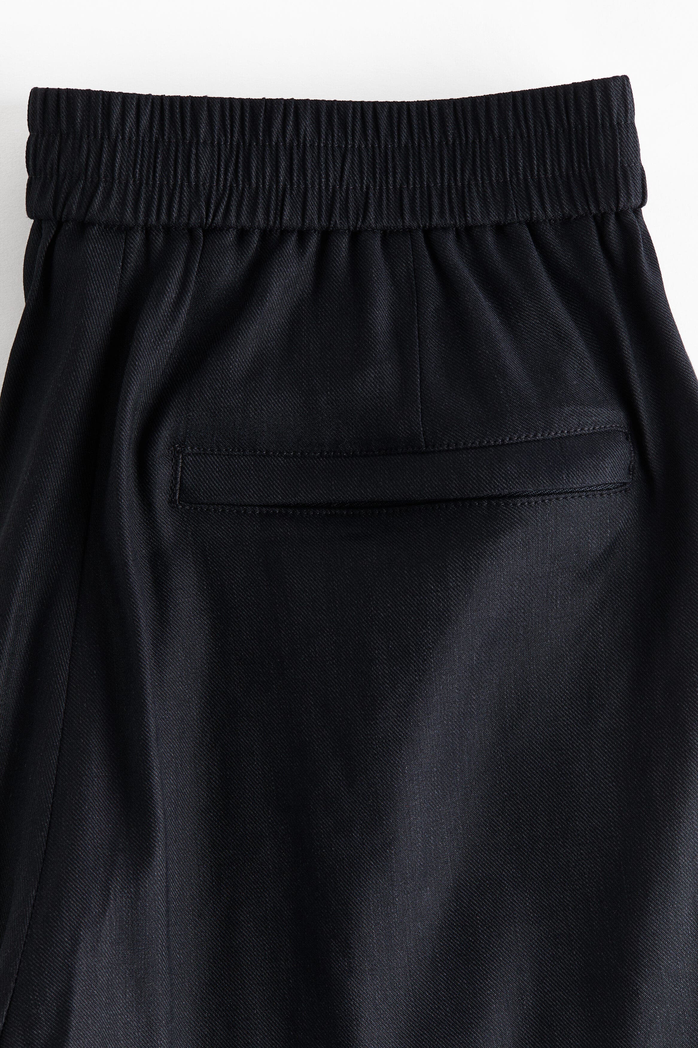 Relaxed Fit Linen-blend Shorts - image 2