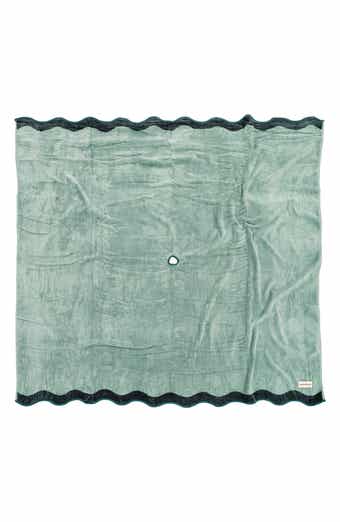 BUSINESS AND PLEASURE CO The Beach Blanket