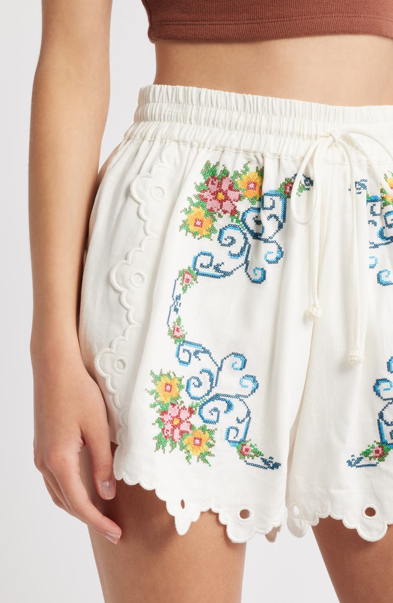 FARM Rio Grandma's Treasure Linen Blend Shorts, Alternate, color, Off-White