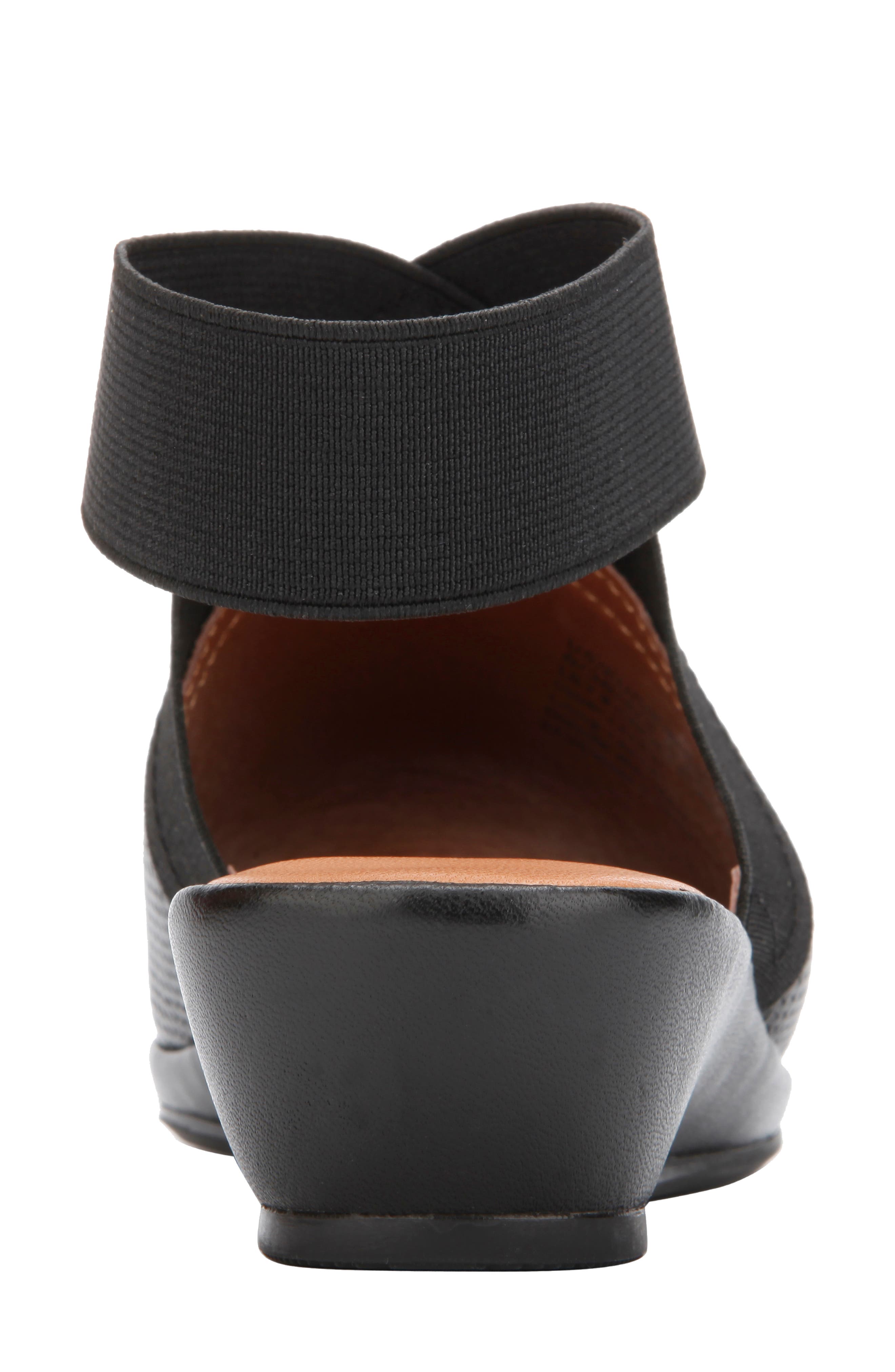 Gentle Souls by Kenneth Cole Lily Wedge Sandal, Alternate, color, 