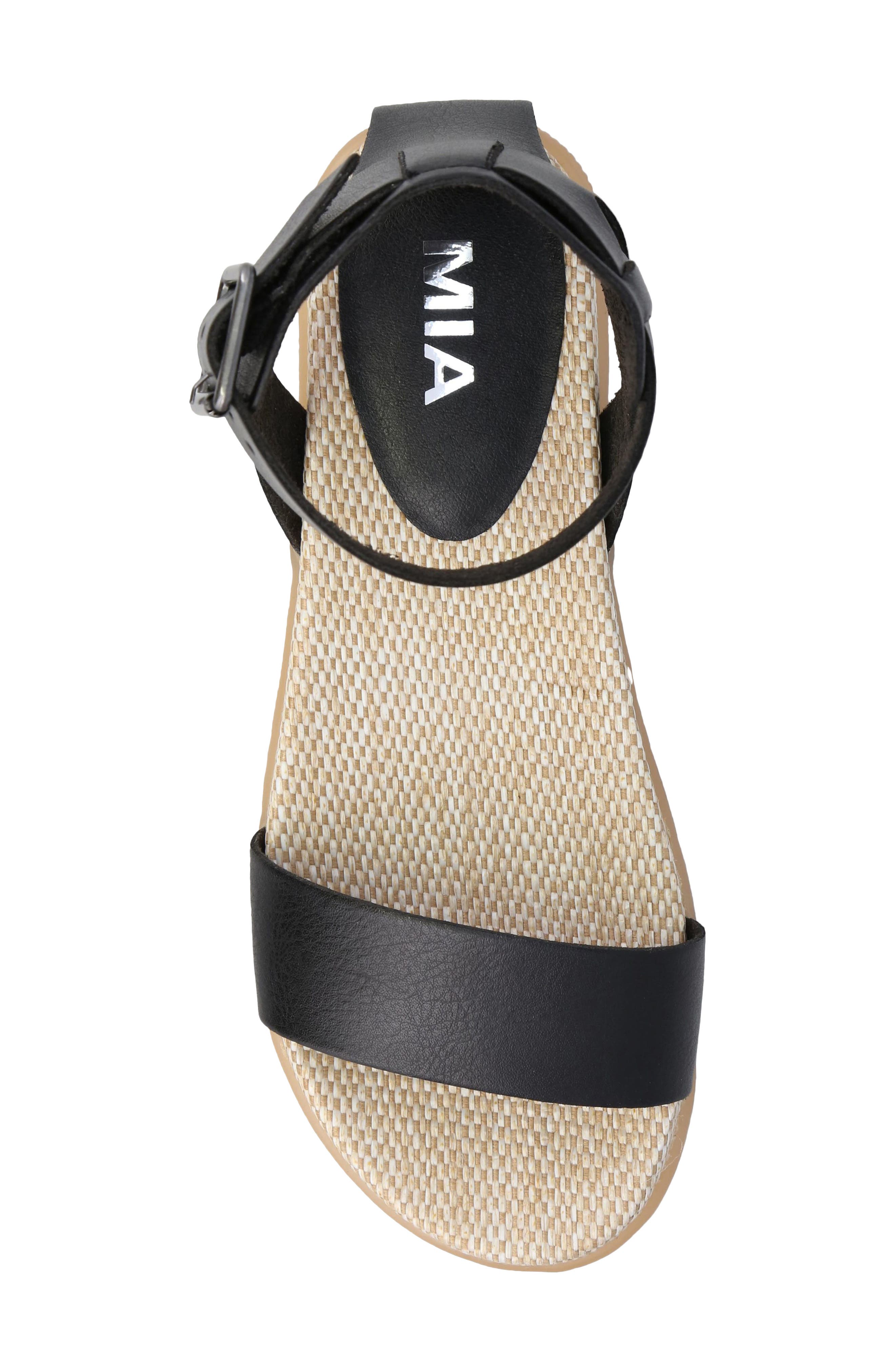 MIA Ellen Platform Sandal, Alternate, color, Black