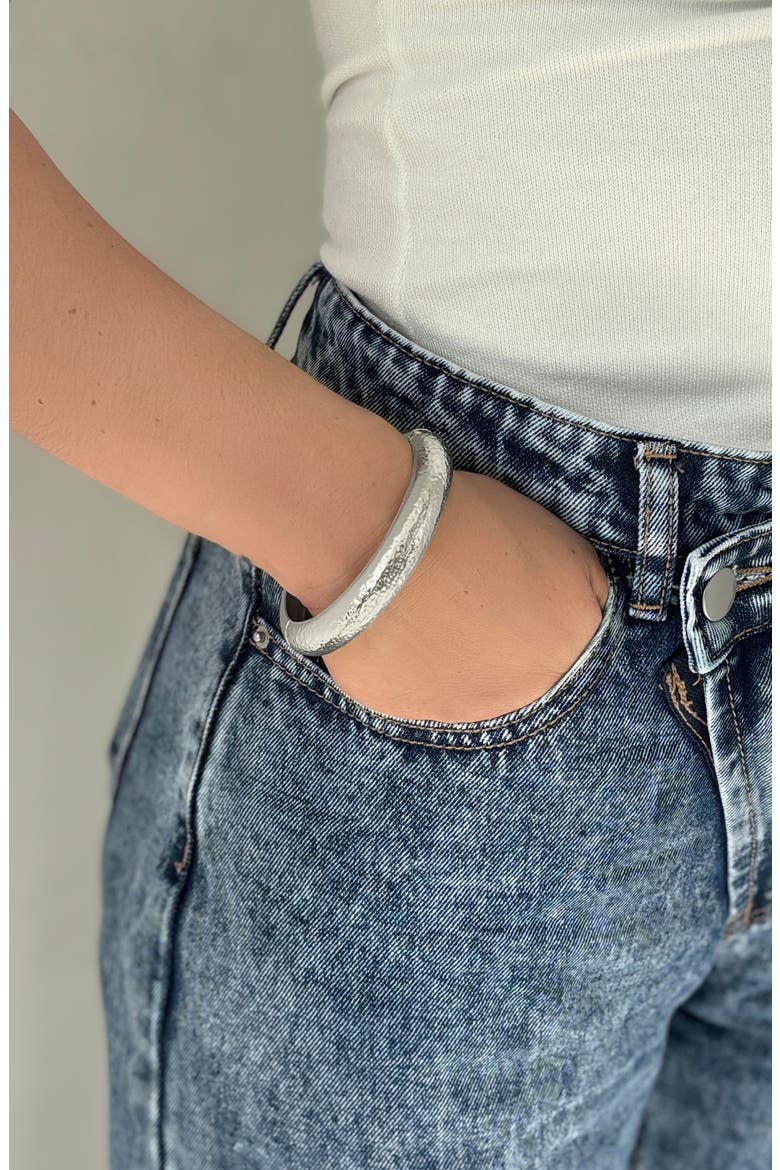 Textured Bangle Bracelet, Alternate, color, SILVER