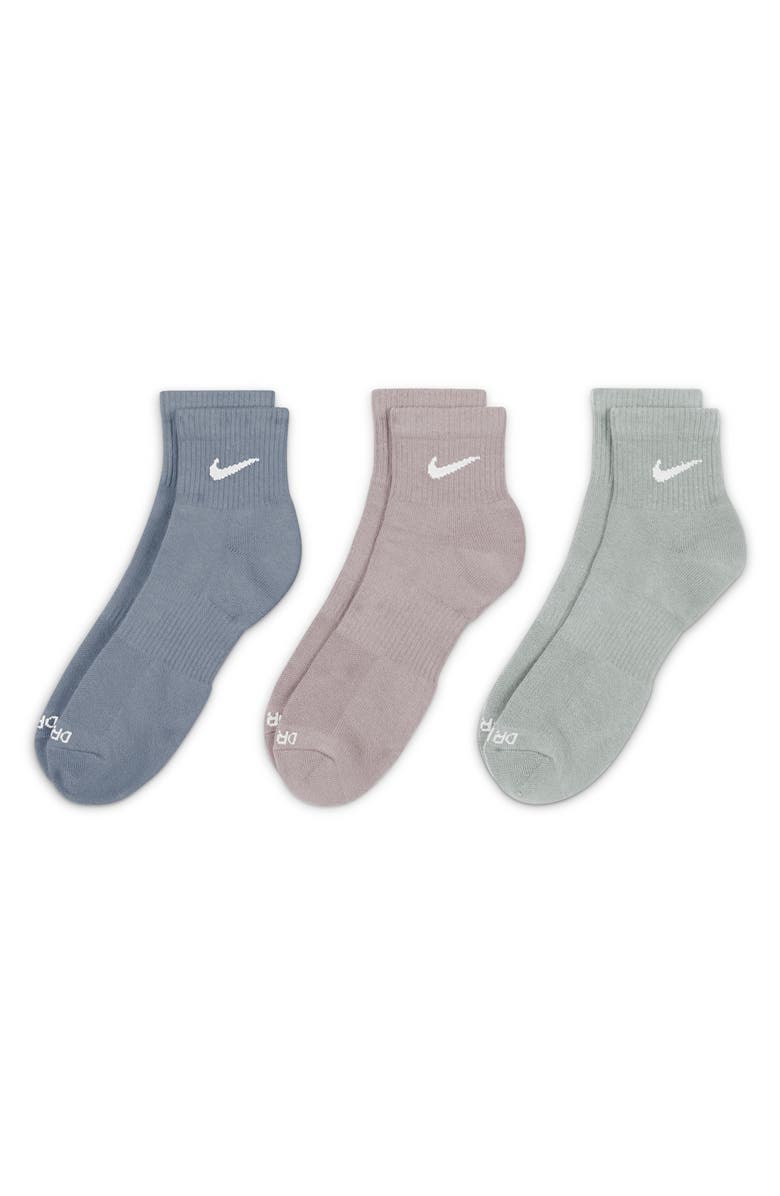 Nike Kids' Assorted 3-Pack Dri-FIT Everyday Plus Cushioned Ankle Socks, Main, color,