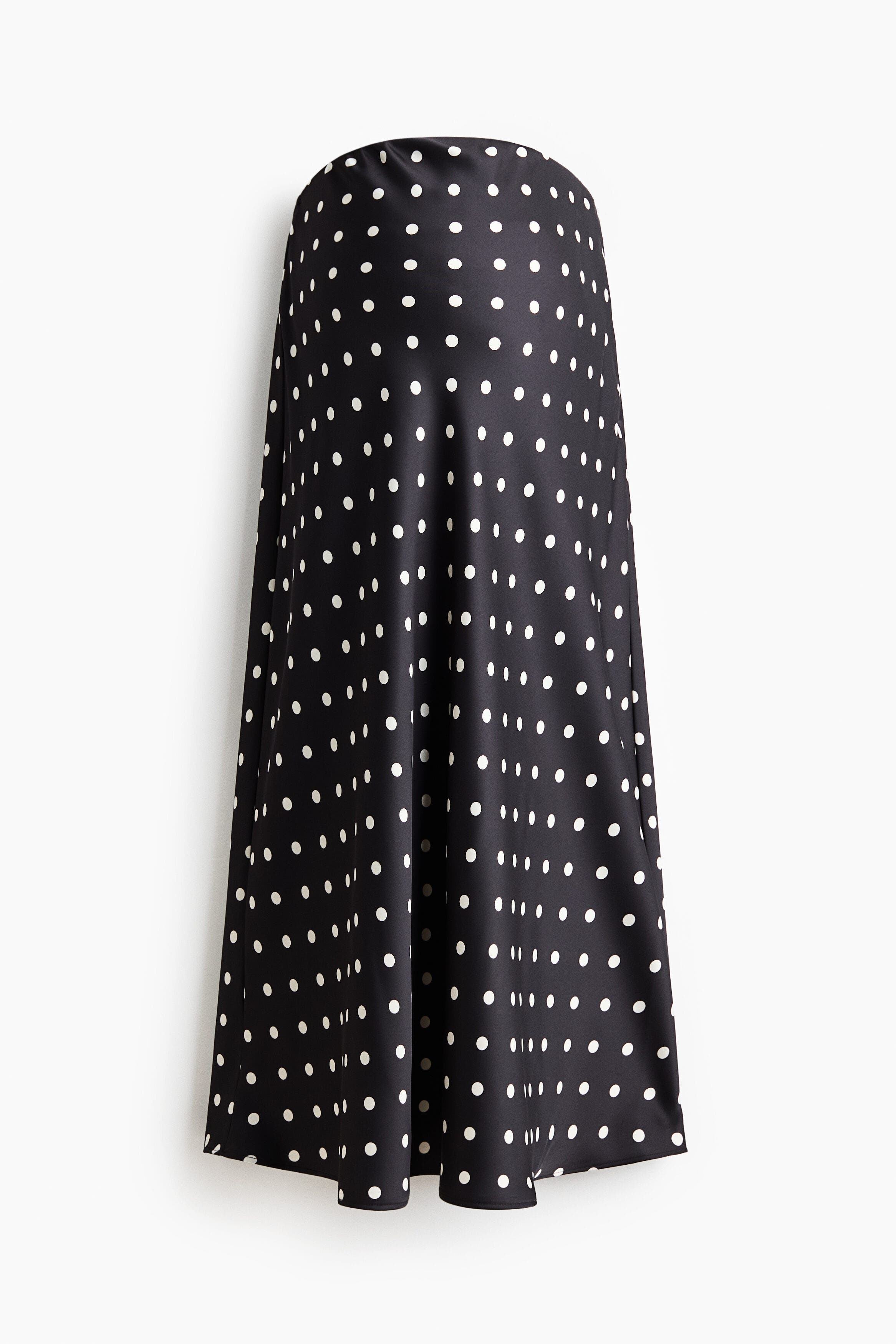 selected Black/polka dot