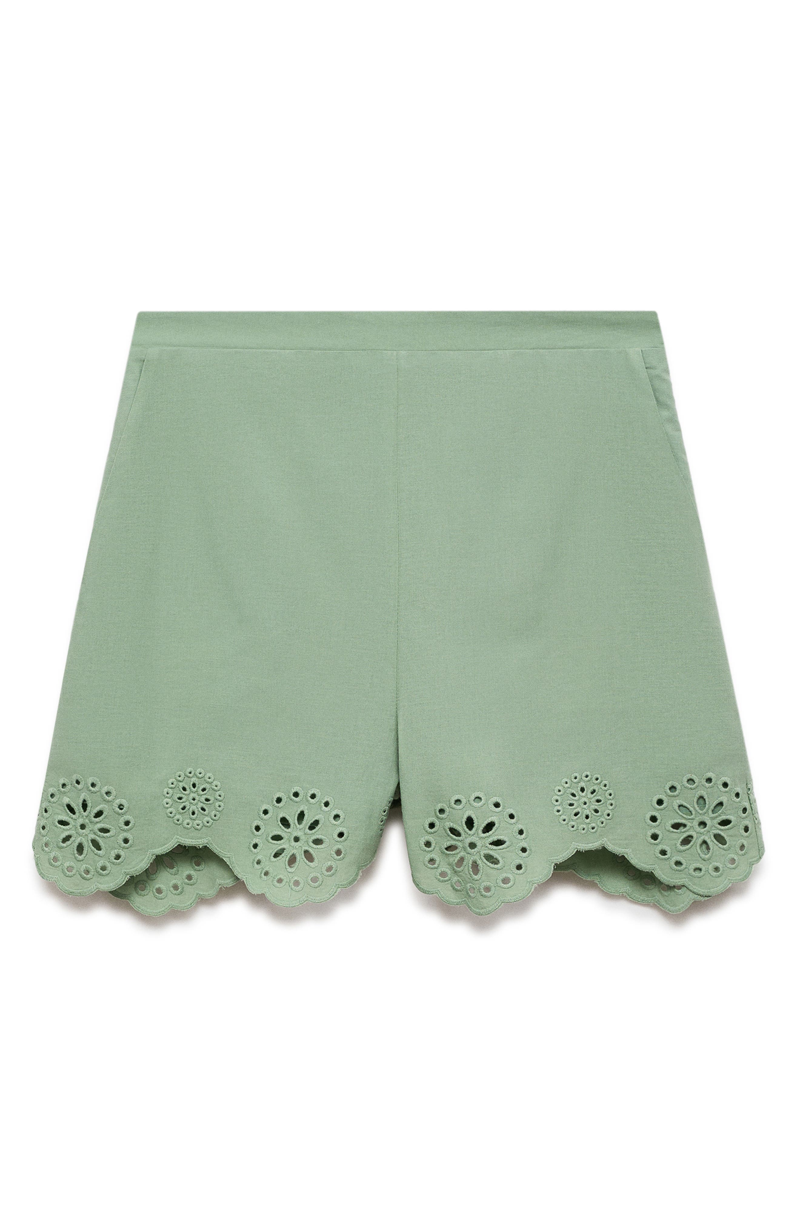 selected GREEN