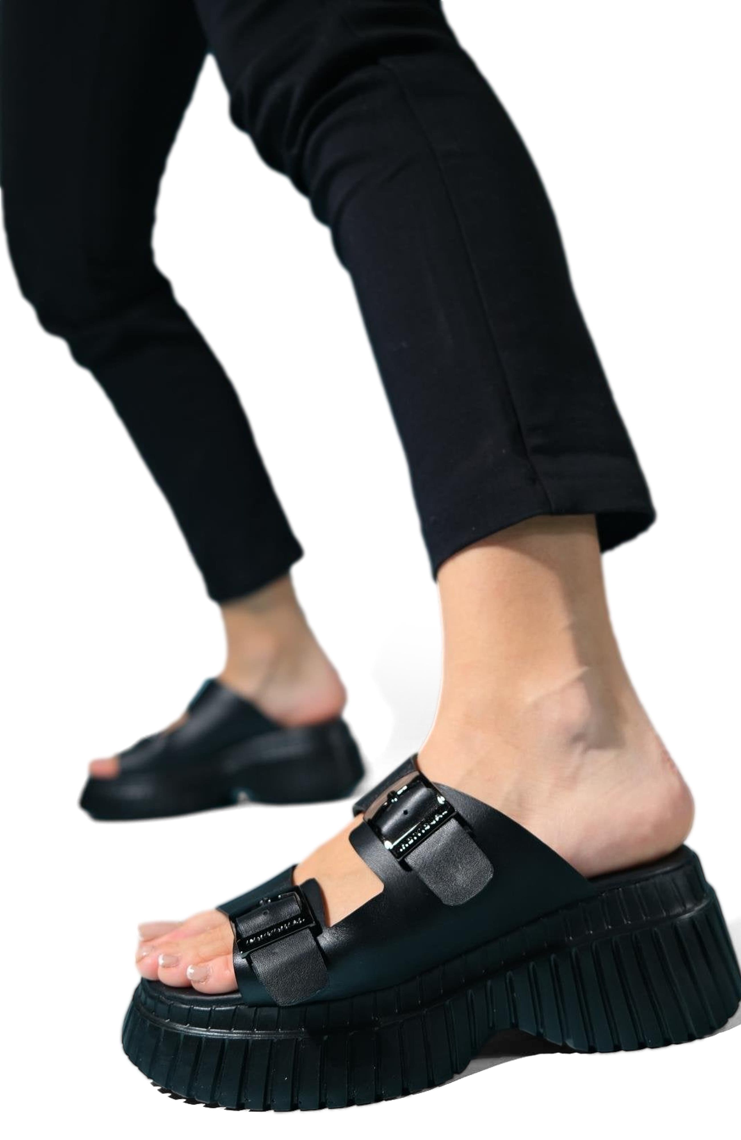 Joanes Leather Two-Strap Platform Sandal, Alternate, color, Black Leather