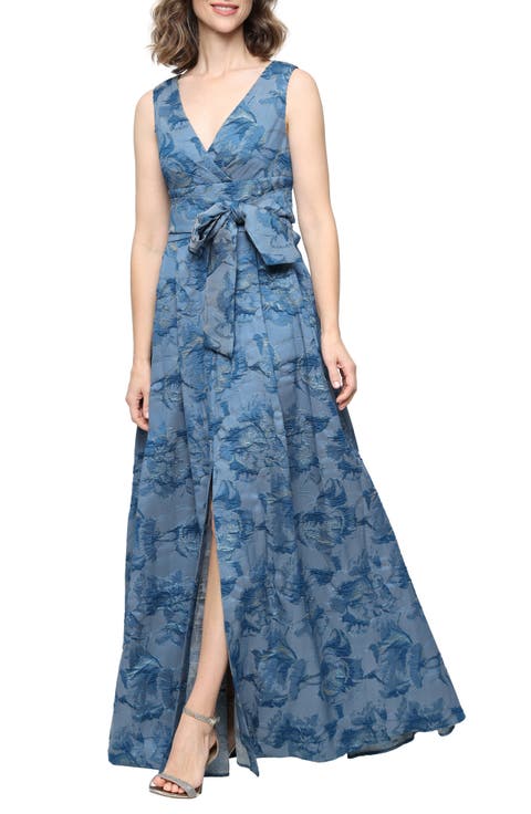 Metallic Floral Jacquard Sleeveles A-Line Gown