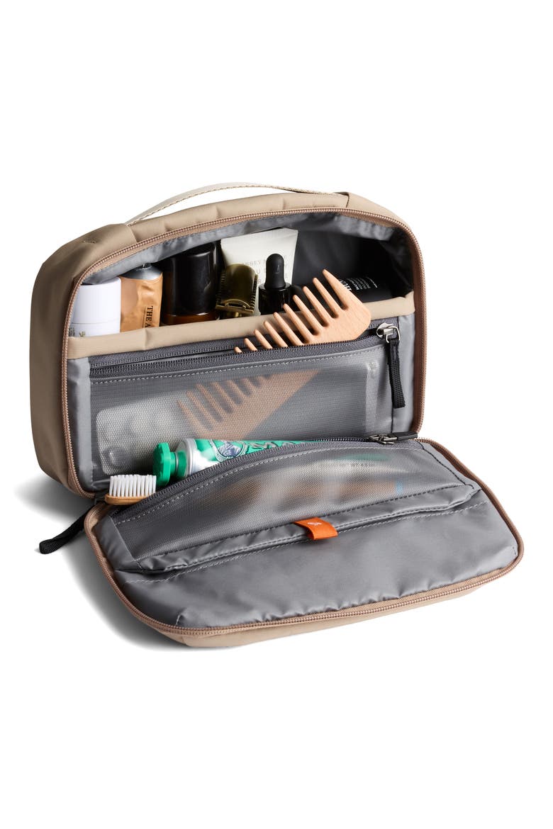 Hanging Water Resistant Toiletry Kit, Alternate, color, STONE