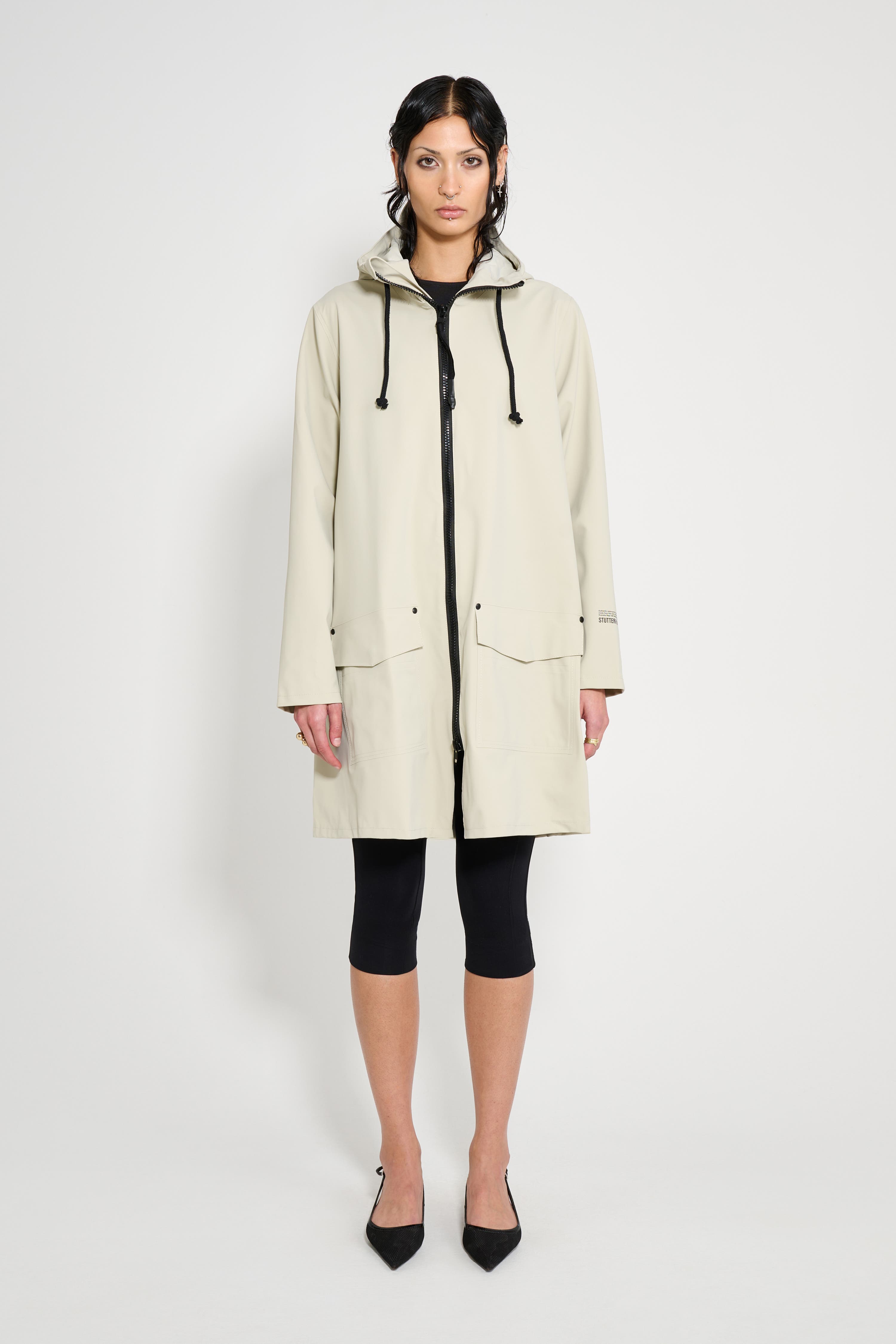 Mosebacke Patch Matte Raincoat - image 3