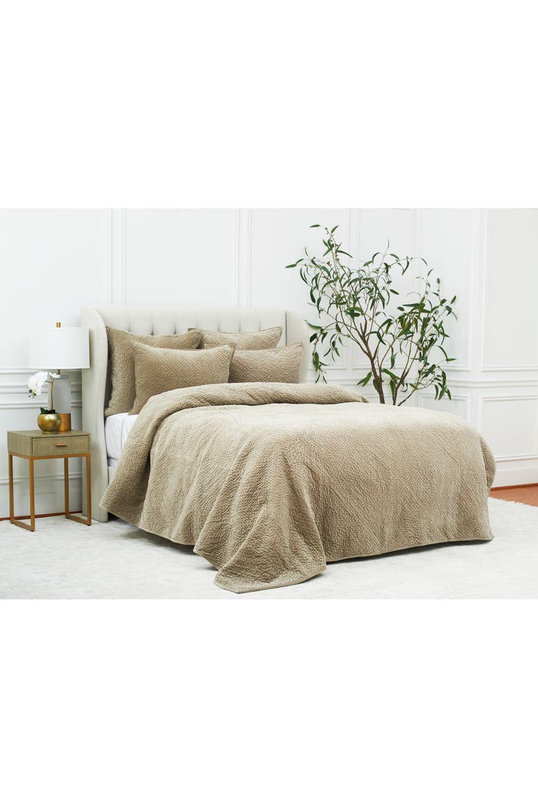 Vela French King Quilt, Main, color, Grey