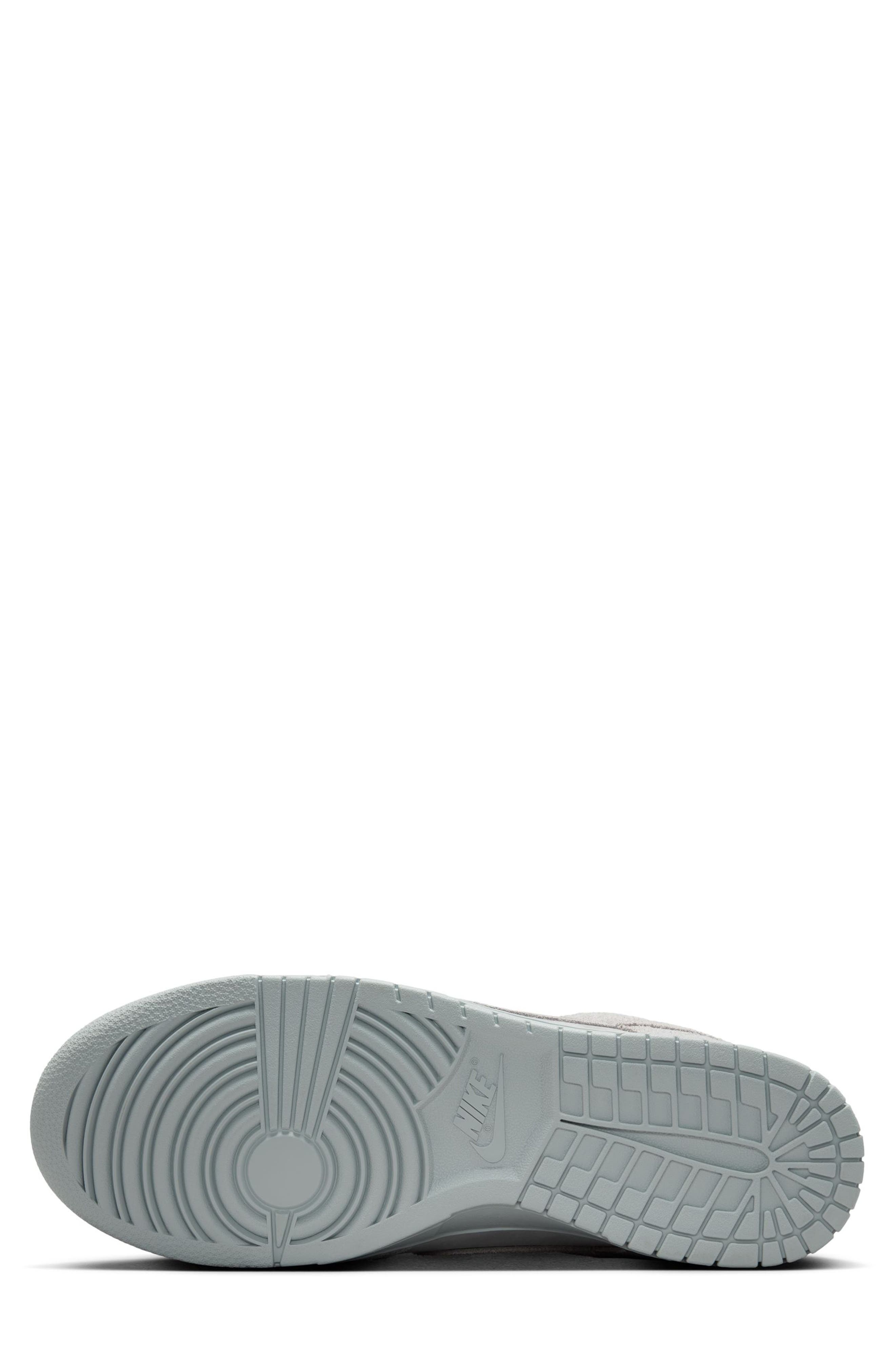 Nike Dunk Low SE Basketball Sneaker, Alternate, color, Wolf Grey/ Wolf Grey