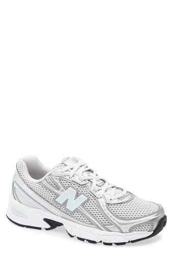 New Balance Gender Inclusive 740 Sneaker