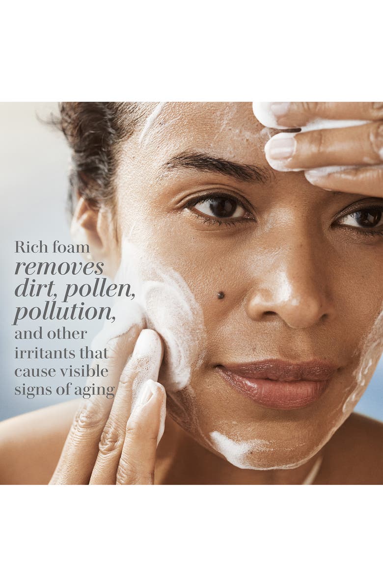 The Essence Foaming Cleanser