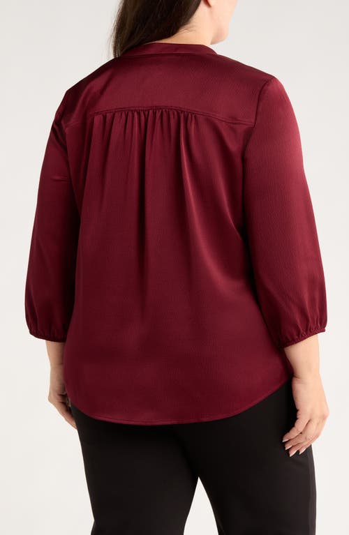 Jones New York Notch Neck V-neck Top In Gold