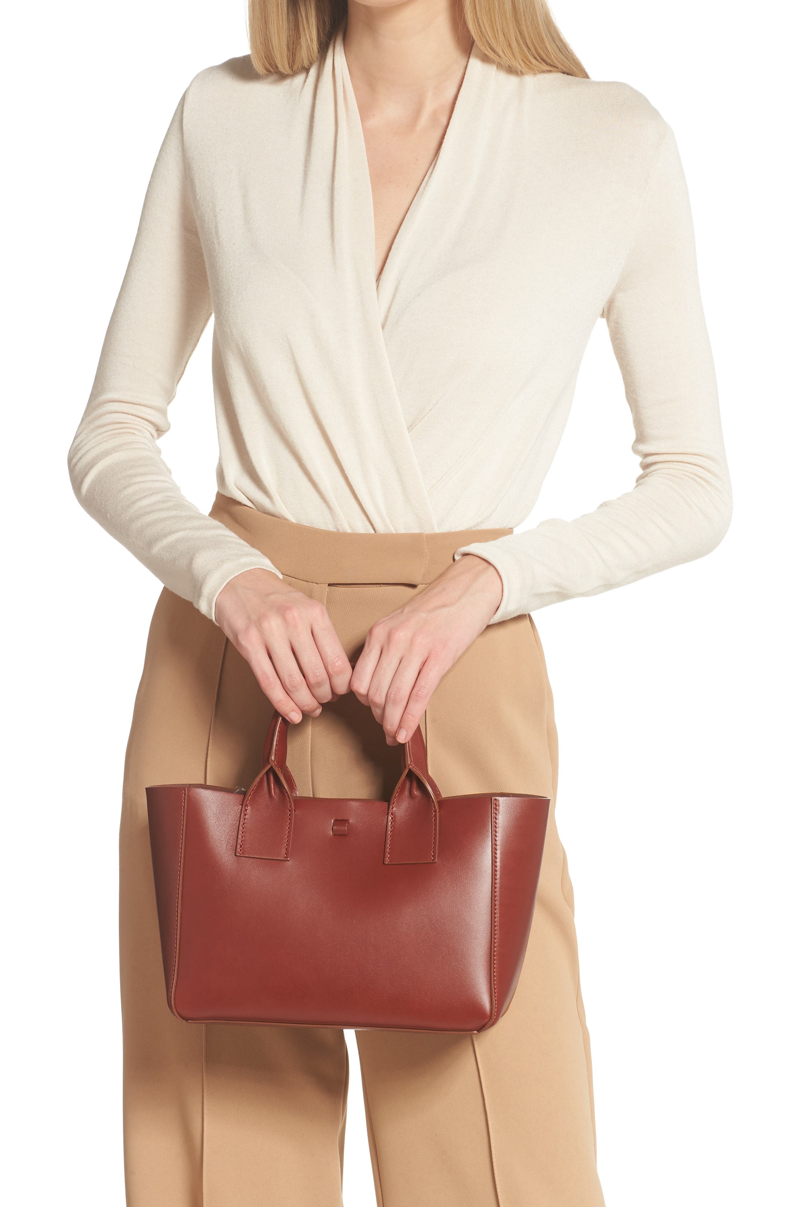 Yvonne Koné Little Filippo Leather Tote, Alternate, color, 