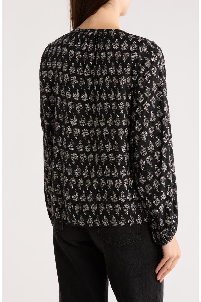 V-Neck Popover Top, Alternate, color, BLACK FLORAL