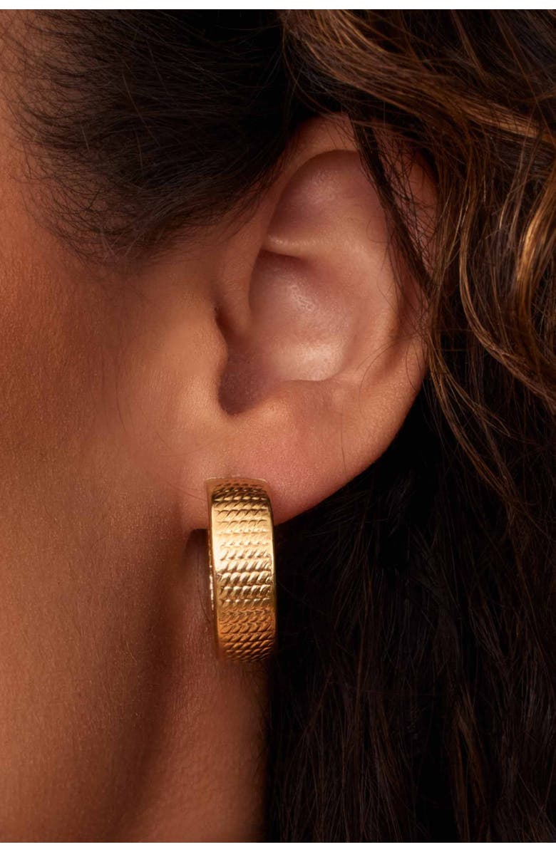 Oradina 18K Yellow Gold Moto Bold Hoops, Alternate, color, Yellow Gold