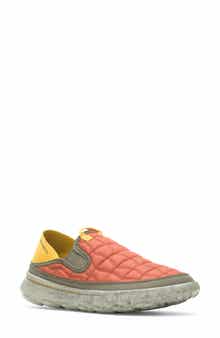 Merrell Hut 2.0 Quilted Slip-On