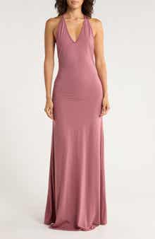 GO COUTURE Graceful Open Maxi Dress