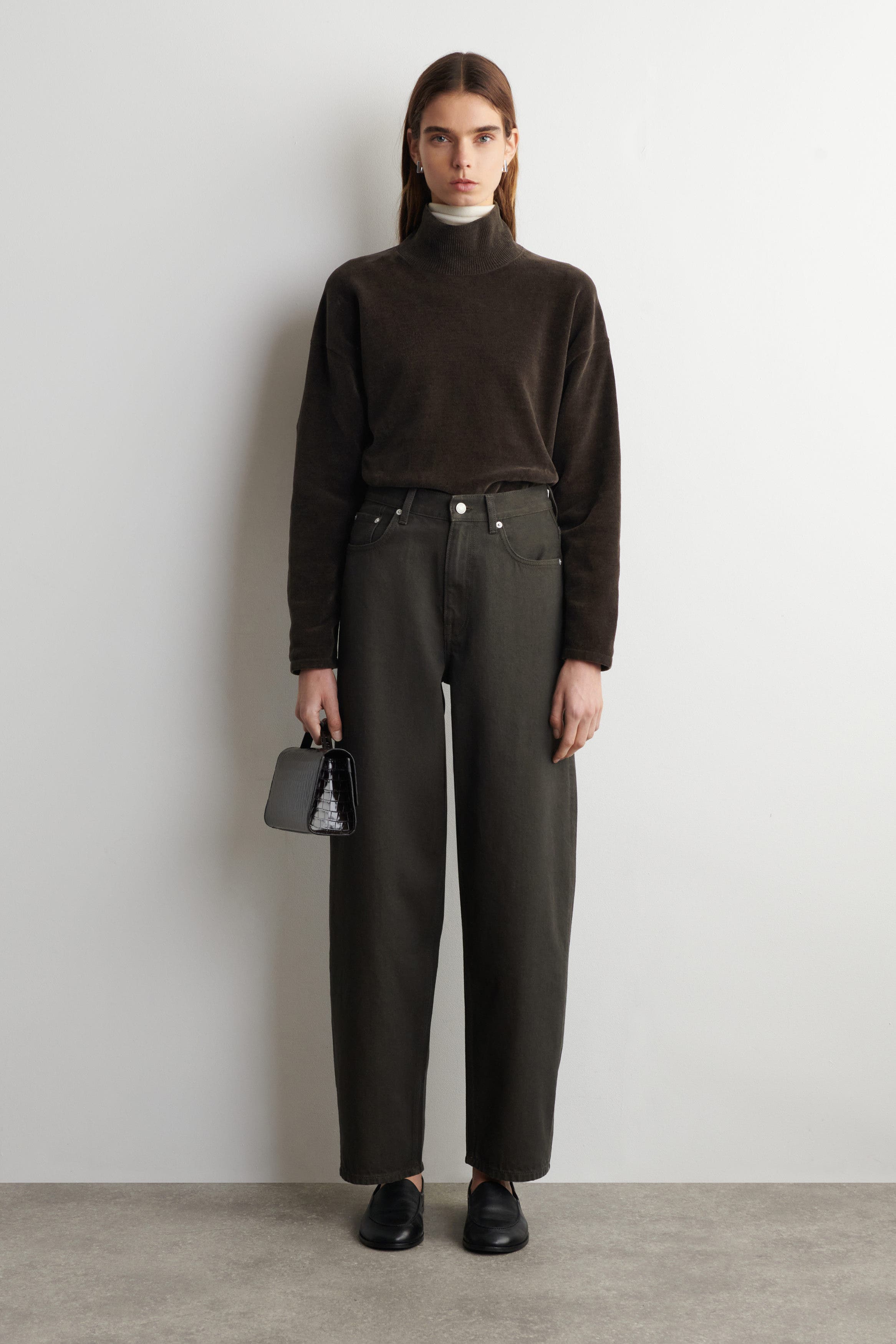 Bay Barrel-Leg Jeans - image 3