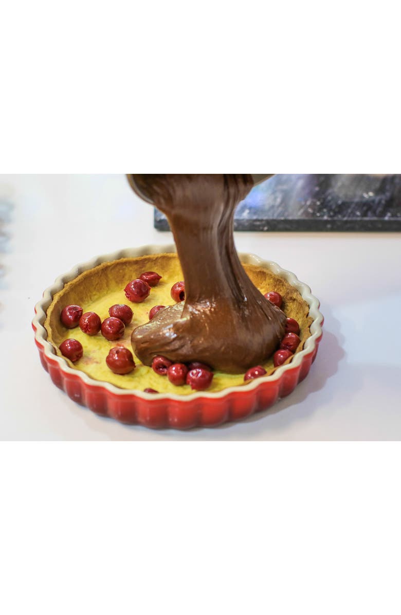 Le Creuset 10-Inch Tarte Dish, Alternate, color, Cerise