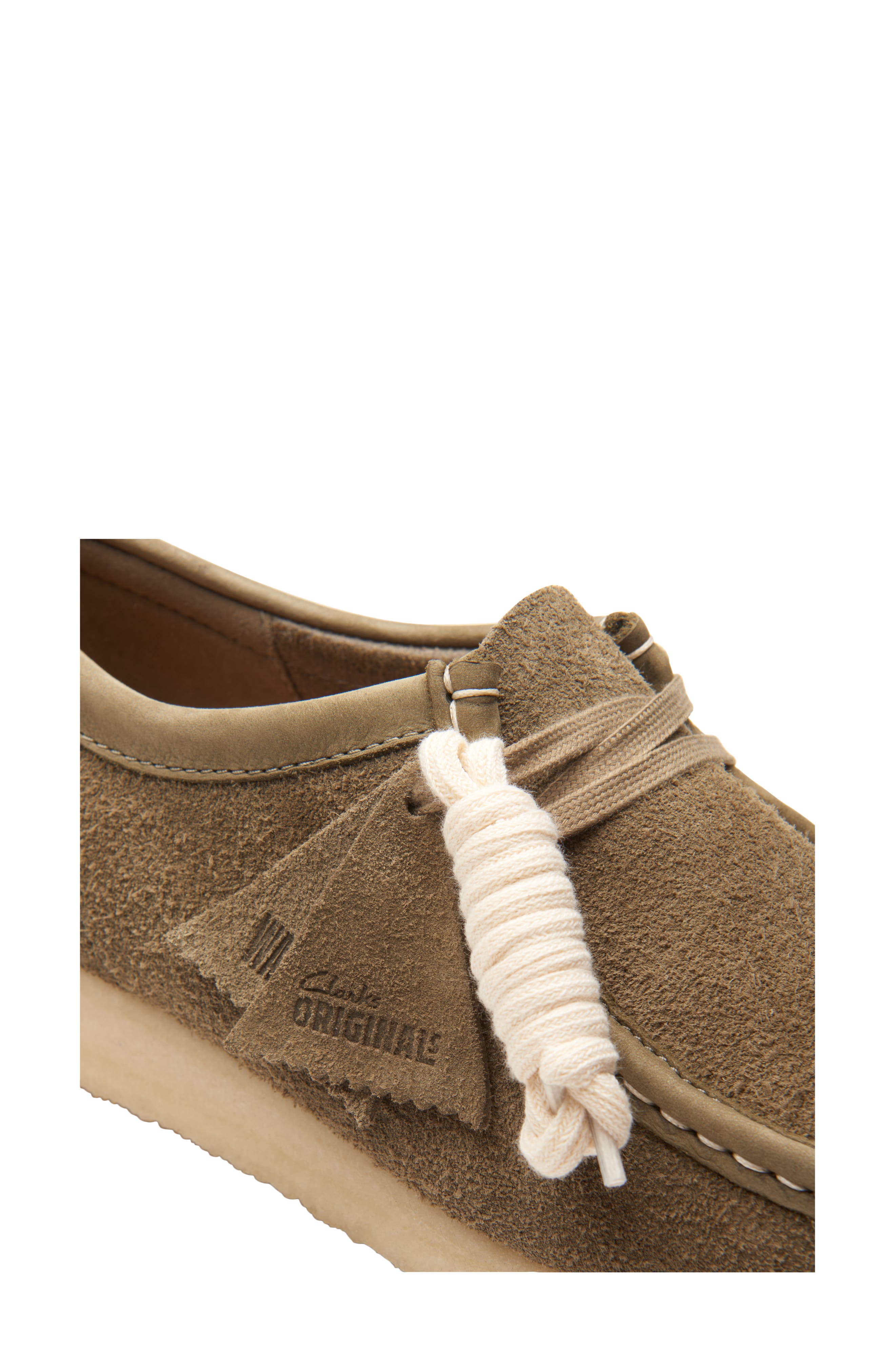 Clarks<sup>®</sup> Wallabee Derby, Alternate, color, Pale Khaki Suede