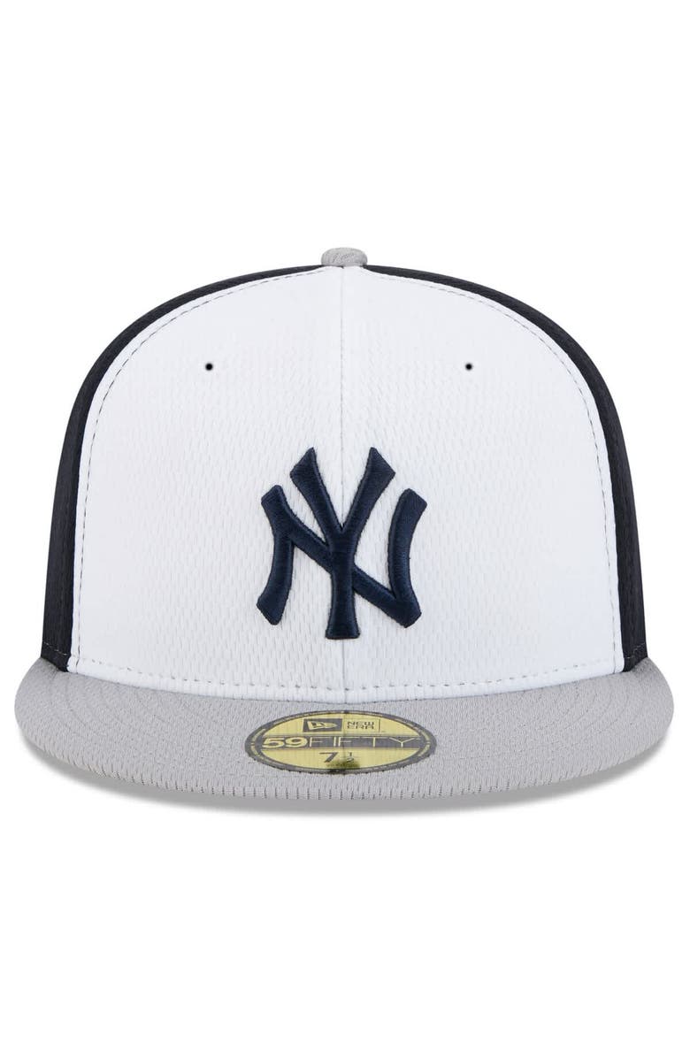 New Era Men's New Era Navy/Gray New York Yankees 2025 MLB Clubhouse 59FIFTY Fitted Hat, Alternate, color, Navy