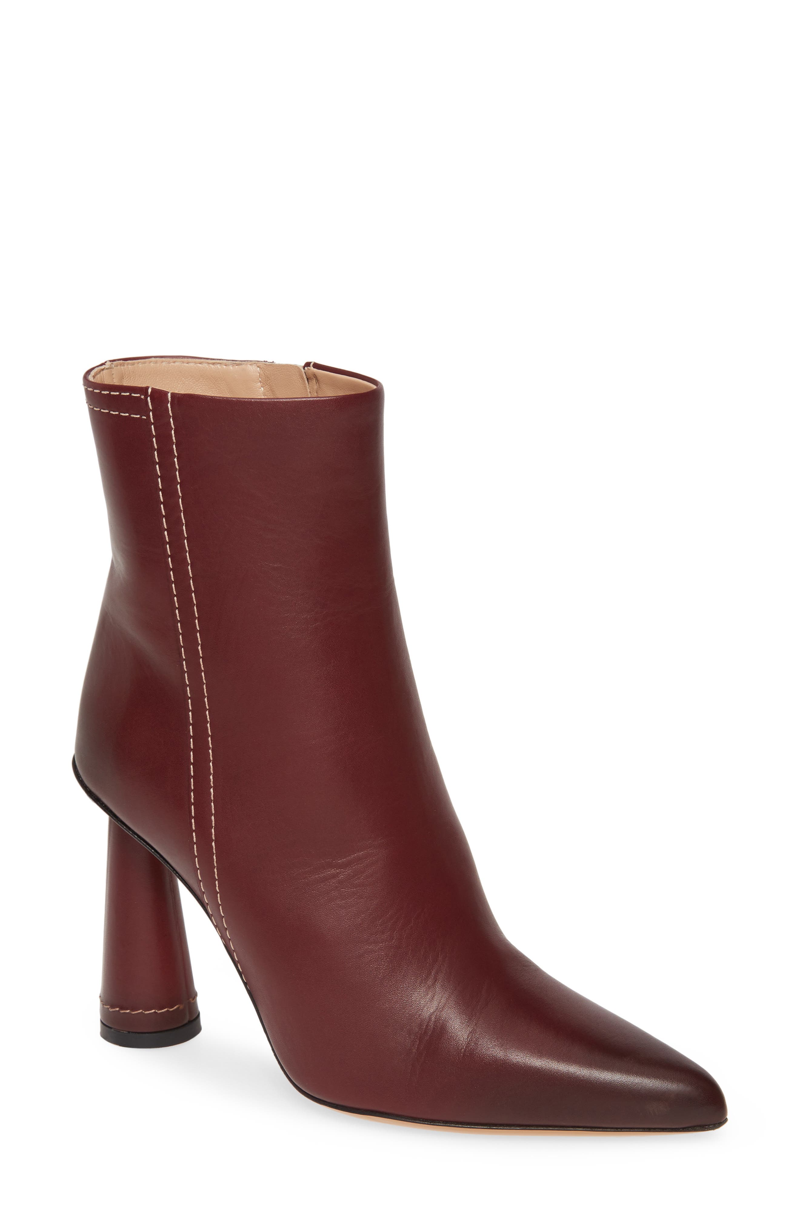 Jacquemus Les Bottes Toula Ankle Boot, Main, color, 