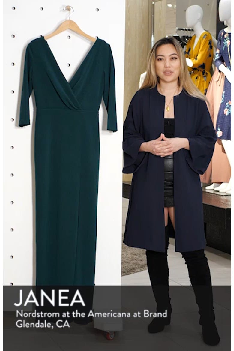 Surplice Stretch Crepe Trumpet Gown video
