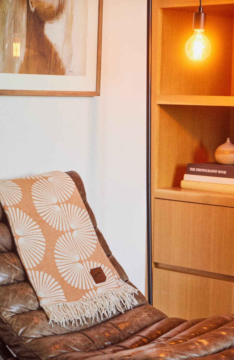 Slowtide Sidewinder Fringe Trim Cotton Blanket, Alternate, color,