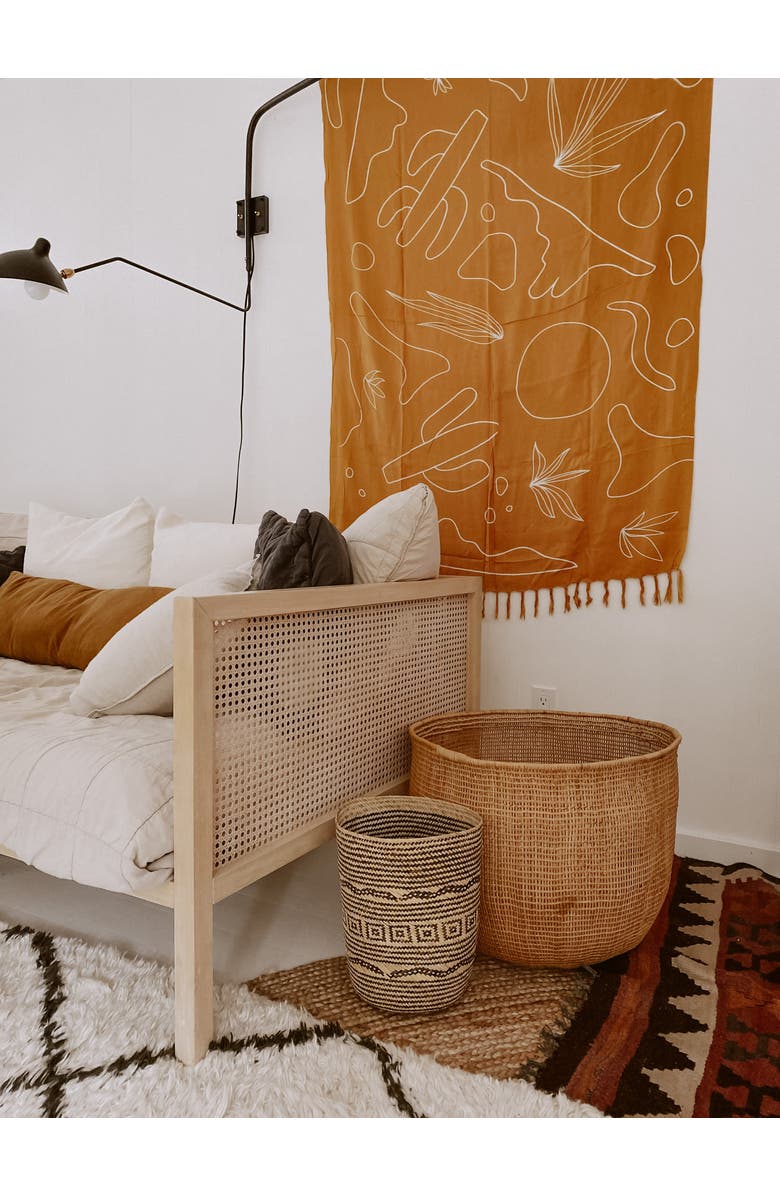 Village Thrive Praya Basket, Alternate, color, Black Motif