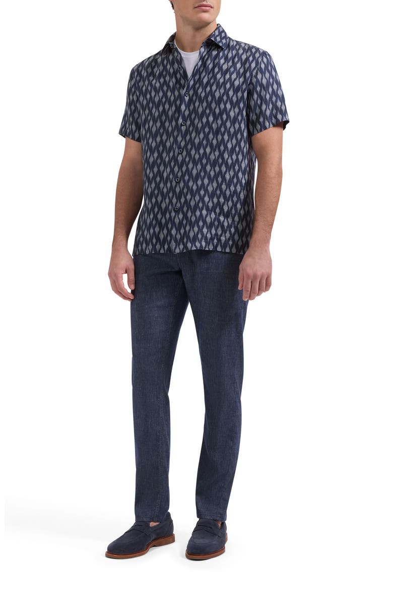 Vero Shaped Fit Geometric Print Short Sleeve Button-Up Shirt, Alternate, color, NAVY